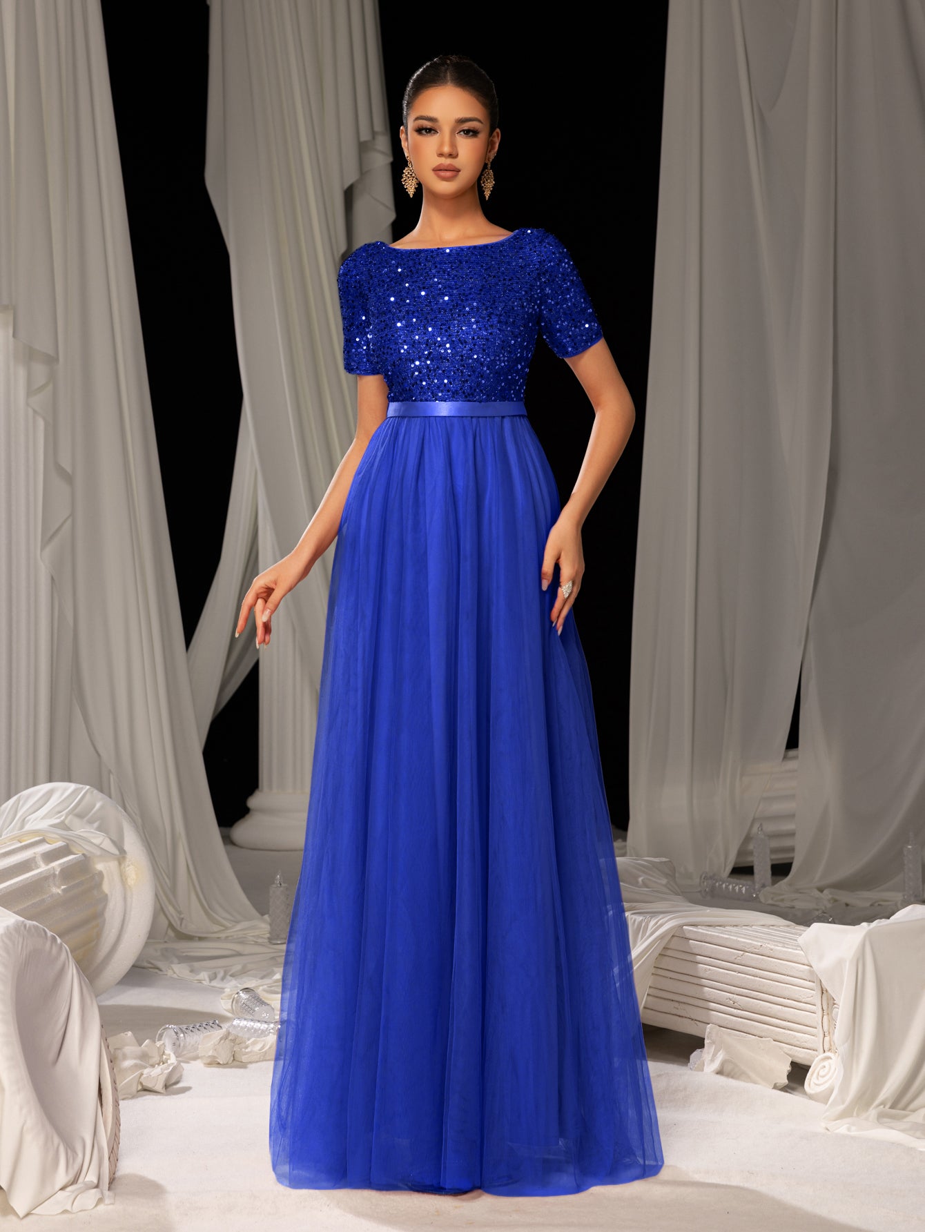 Elegant Tulle Party Dress with Sequin Top & Tulle Skirt – Luxury Evening Wear for Weddings, Formal Dinners & Red Carpet Events