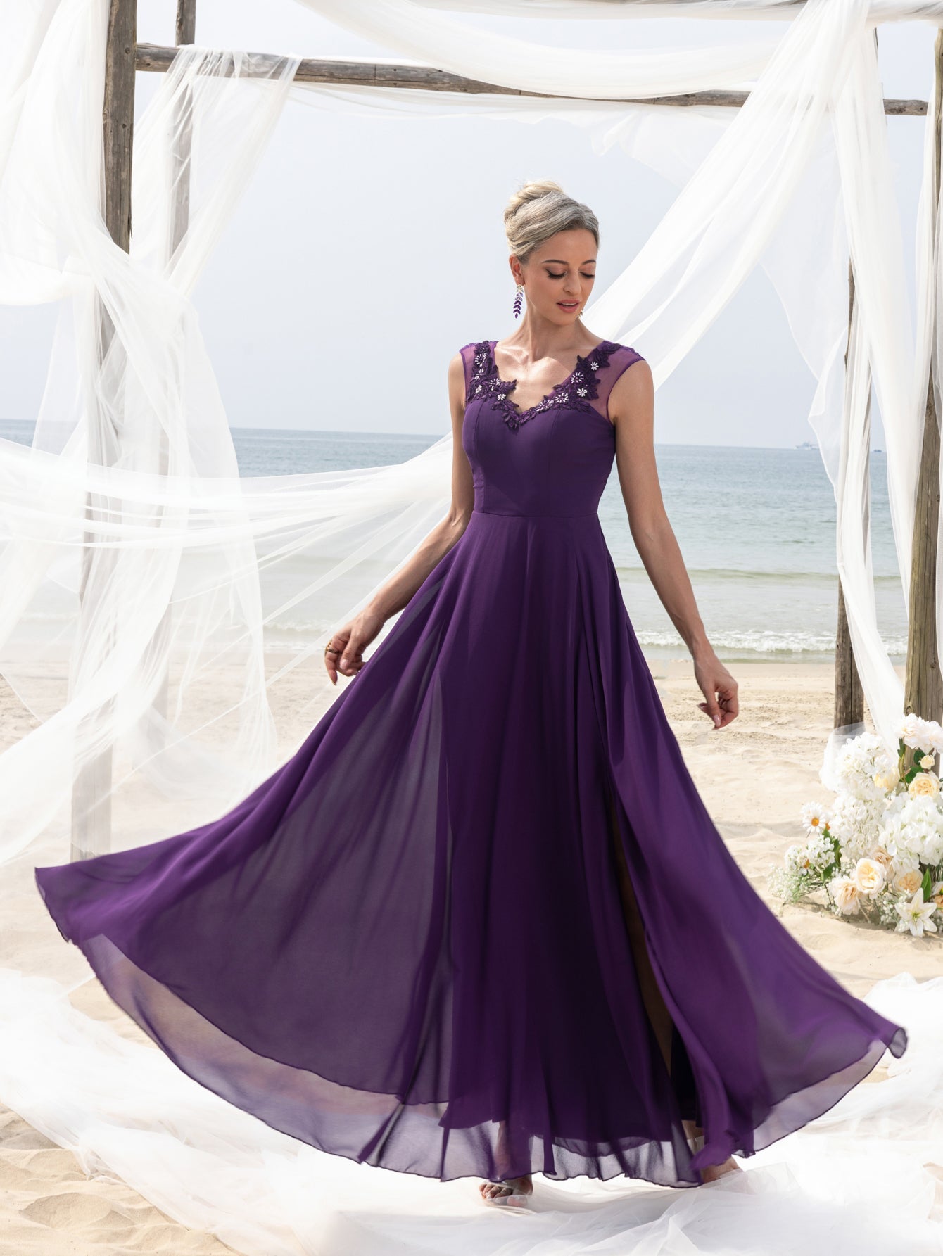 Womens' Elegant Mother-of-the-Bride Gown: Floral Appliqué V Neck & Chiffon Skirt – Open-Back Wedding Formal Dress