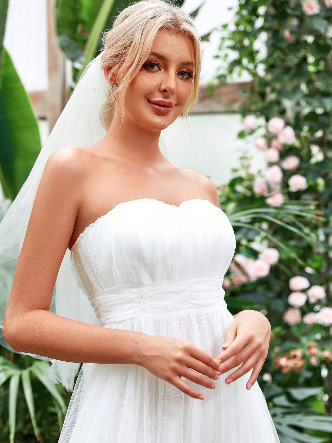 ruched waist wedding dress Ruched Waist Mesh Tube Wedding Dress White / XS