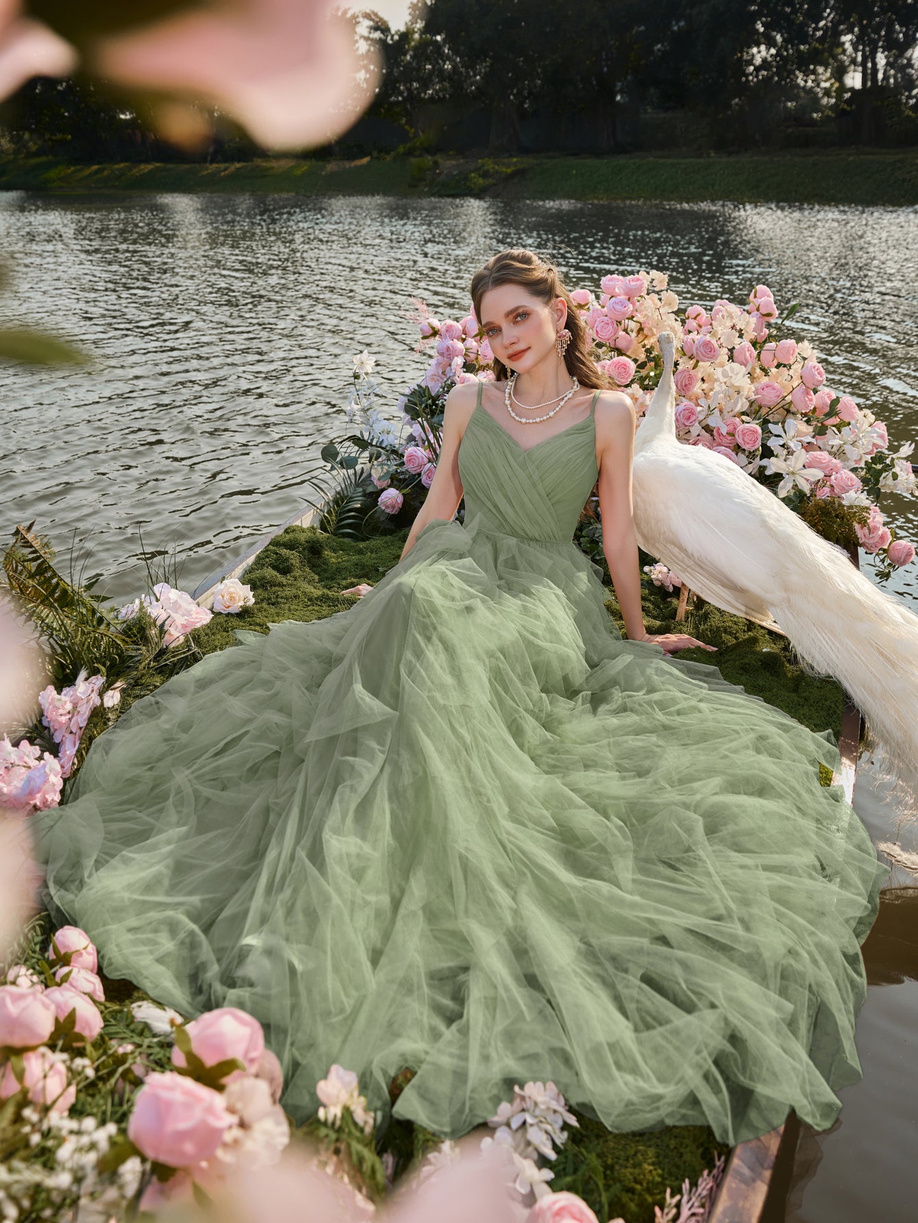 Elegant V Neck Mesh Overlay Cami Wedding Dress