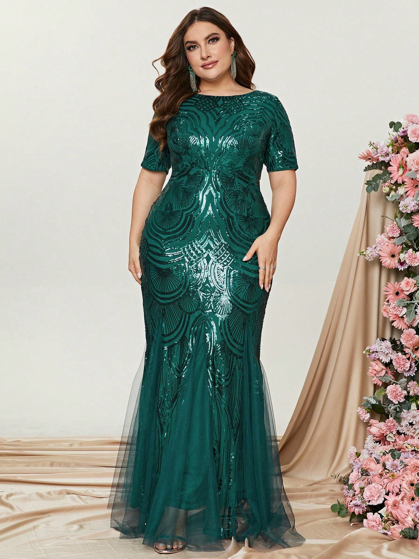 Plus Size Formal Dress Round Neck Short Sleeve Mermaid Evening Gown