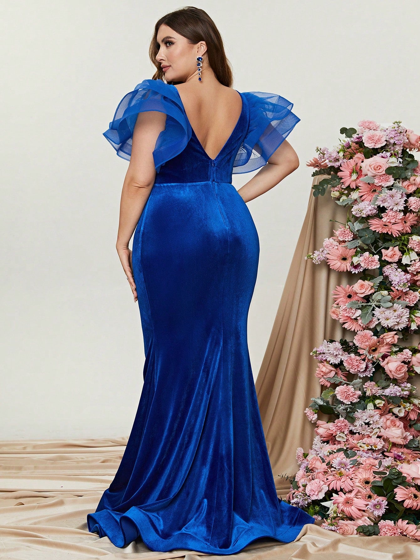 Plus Size Elegant Organza Ruffle Sleeve Velvet Mermaid Dresses