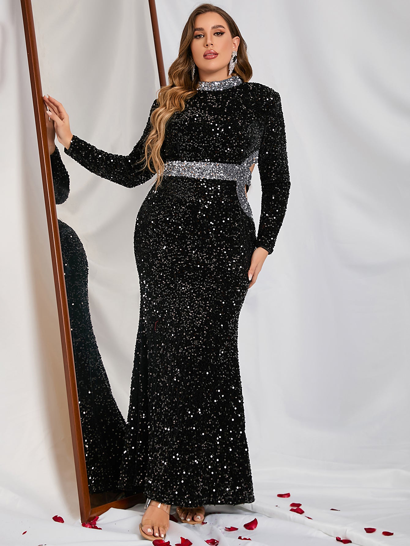 Plus Size Stand Neck Long Sleeve Sequin Mermaid Dresses