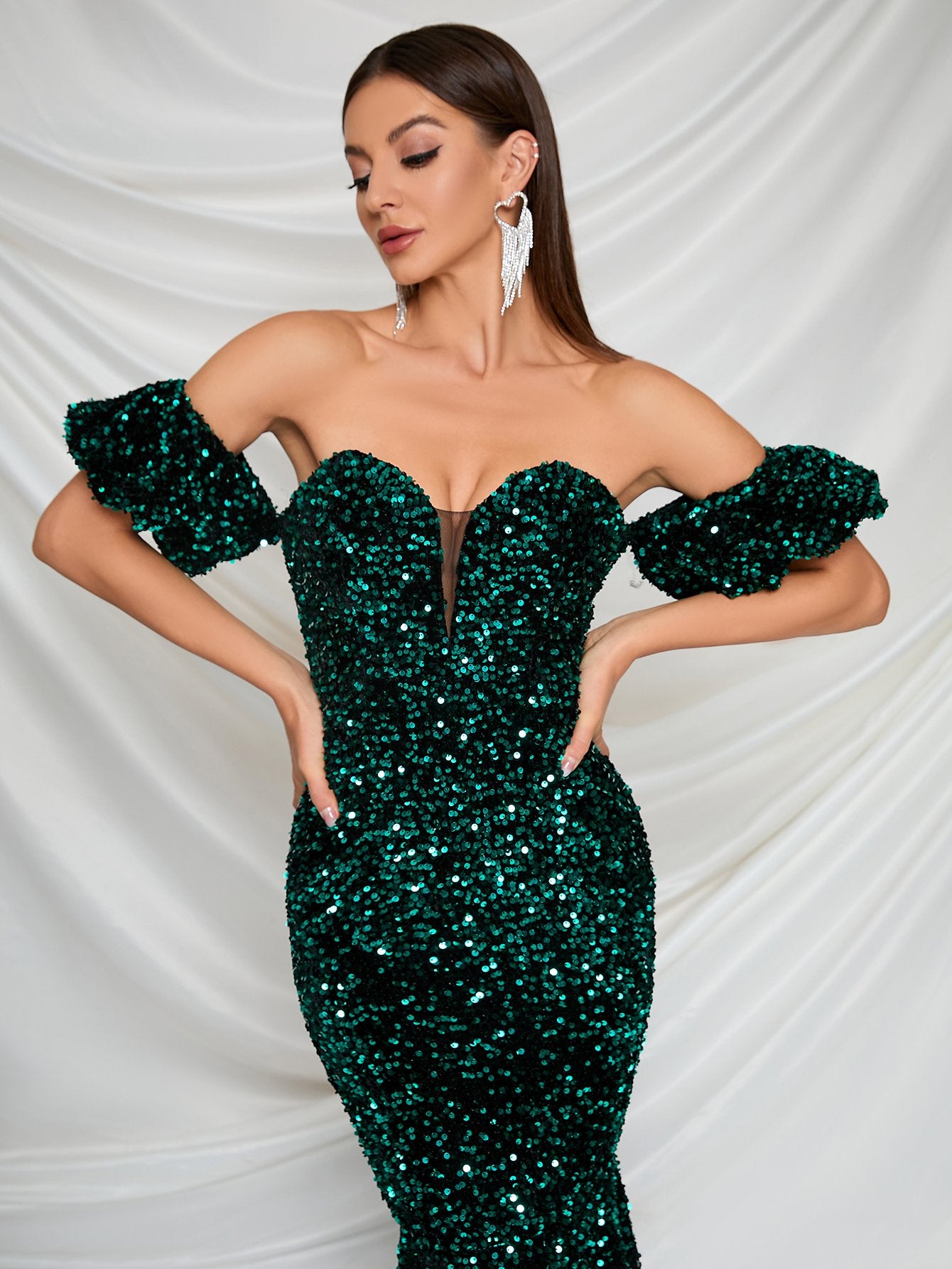 Elegant Off Shoulder Sequin Mermaid Dresses
