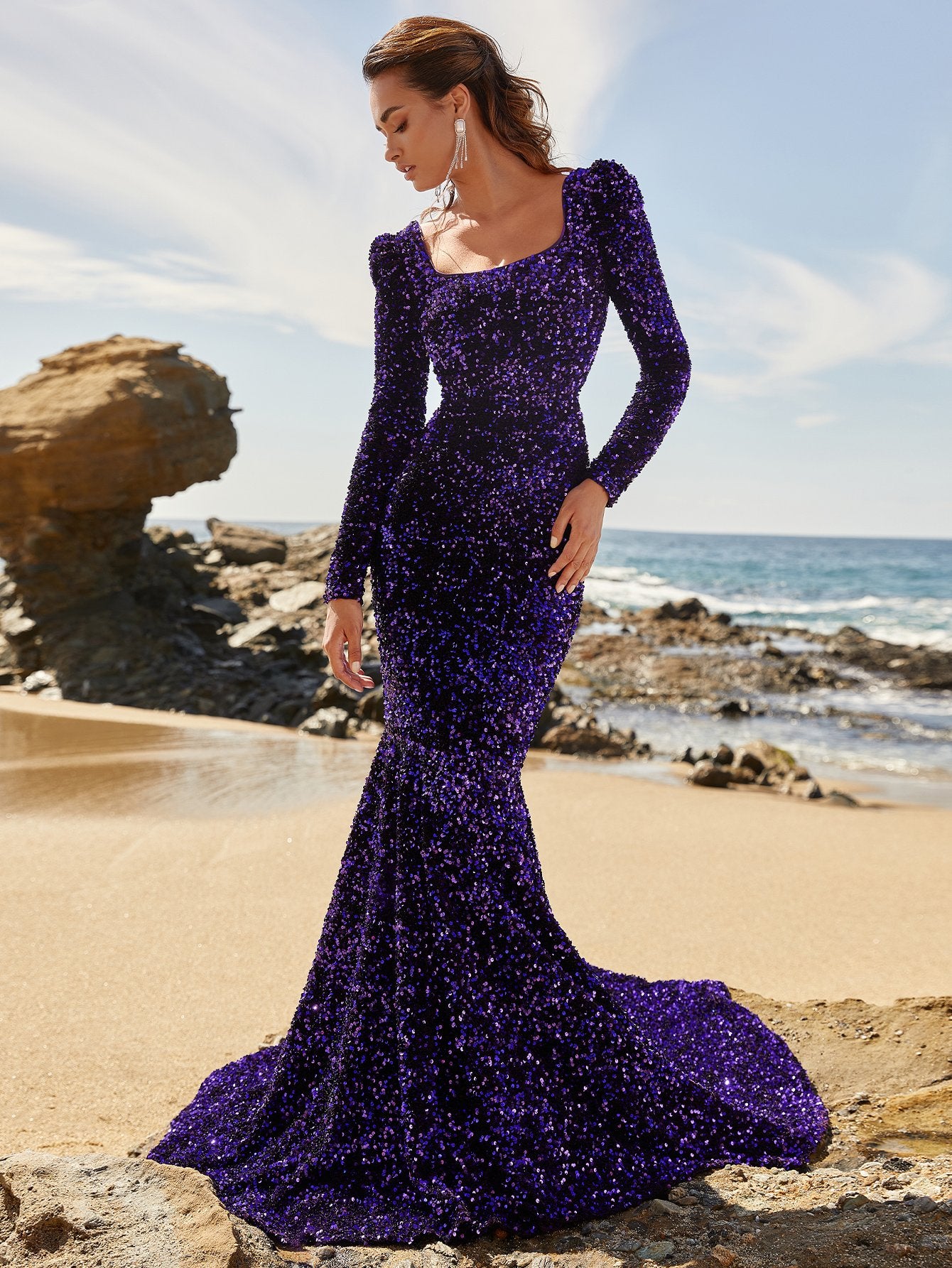 Elegant Square Neck Long Sleeve Sequin Mermaid Prom Gown